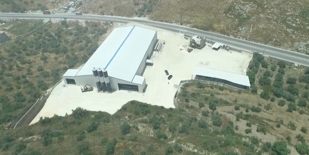 Uusi yhden kuormalavan kasvi Al Weherille Palestiinassa