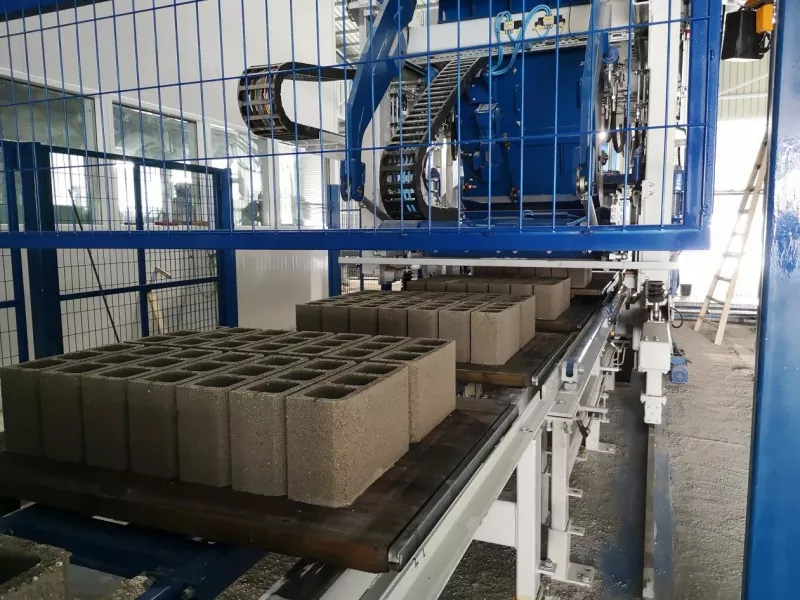 Paras betonilohkoseossuunnittelu: materiaalien optimointi vahvempia lohkoja varten ja korkeampi tuotantotehokkuus